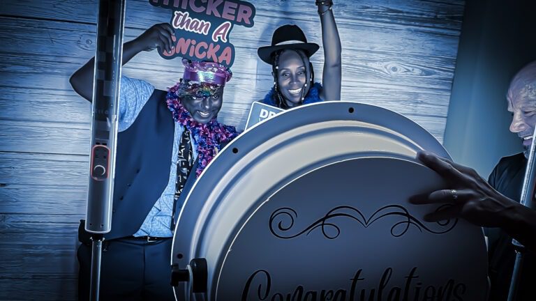 Venue-Pro-With-Smiles